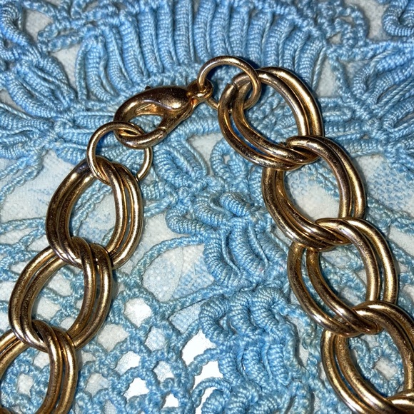 NECKLACE, goldtone chain w/tan, brown, blk & wh. animal design $29 - Picture 4 of 7